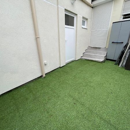 Maisonette De 25M2 A La Porte De Paris جنتيلي المظهر الخارجي الصورة